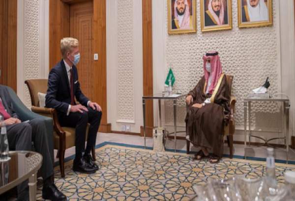 السعودية تبحث عن حل لانهاء عدوانها على اليمن