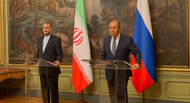 ايران وروسيا تؤكدان على ضرورة تعزيز التعاون الثنائي