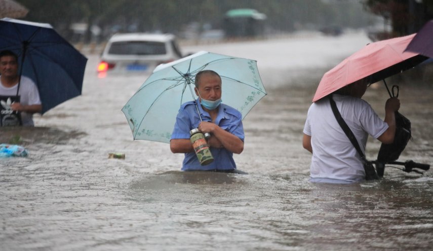 الصين تقوم بإجلاء 120 ألف شخص بشكل عاجل بسبب الفيض