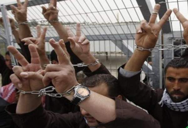 نبرد اسرای فلسطینی در زندان های رژیم صهیونیستی ادامه دارد