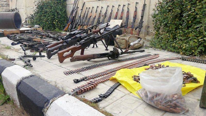 أسلحة وأدوية "إسرائيلية" بين مخلفات المسلحين في القنيطرة وريف دمشق