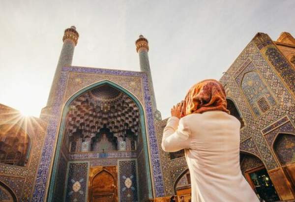 ورود نخستین تور گردشگری از فرانسه به ایران