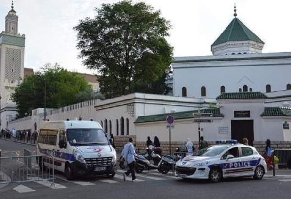 اعتداءات عنصرية تطال 3 مساجد في فرنسا