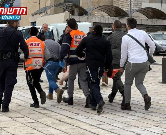 مقتل أحد الصهاينة متأثراً بإصابته جراء عملية إطلاق النار في القدس المحتلة