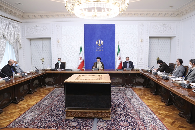 الرئيس الإيراني يؤكد ضرورة الاهتمام بمبادئ العمارة الايرانية الاسلامية