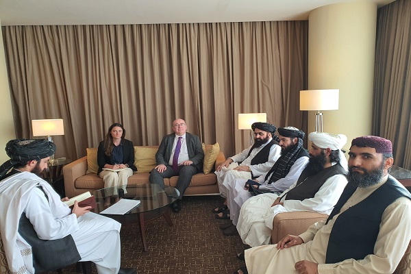 دیدار وزیر امور خارجه طالبان با مقامات اتحادیه اروپا در قطر