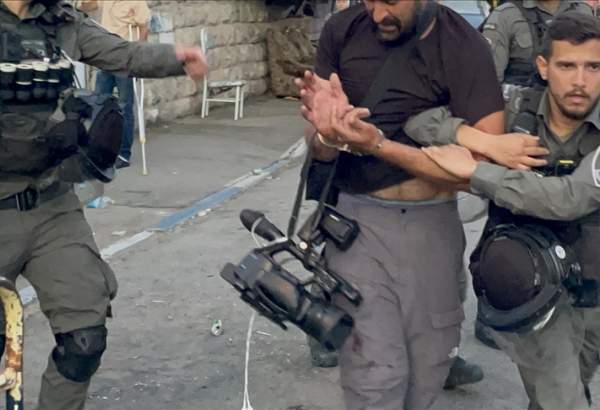 غاصب صیہونی ٹولے نے دسیوں فلسطینی نامہ نگاروں کو سزائیں دی