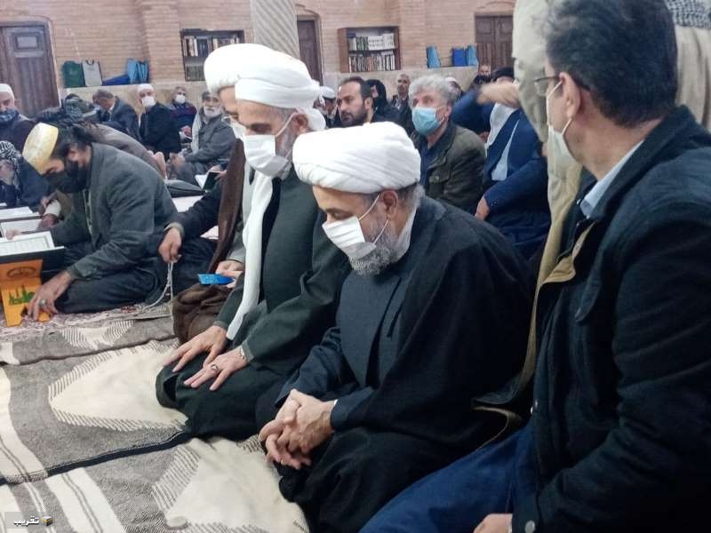 Huj. Shahriari attends Friday prayer in Sanandaj, Kurdistan province (photo)  