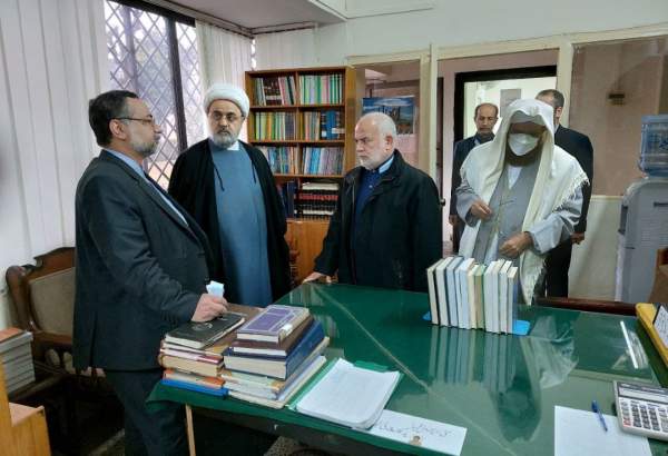 Huj. Shahriari visits Iran-Pakistan Institute of Persian Studies