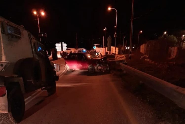 Israeli police hurt in car-ramming attack in Ramallah (photo)  