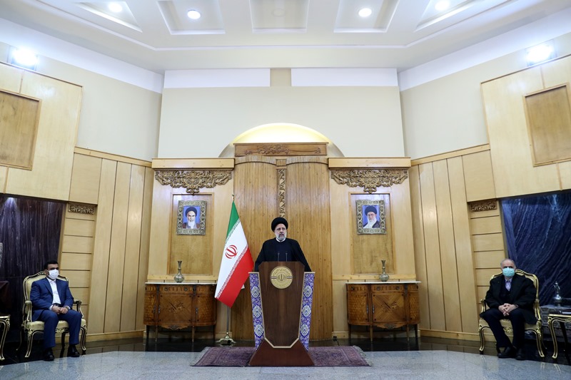 رئیس الجمهوریة : التعاون بين إيران وروسيا یضمن الامن بالمنطقة  