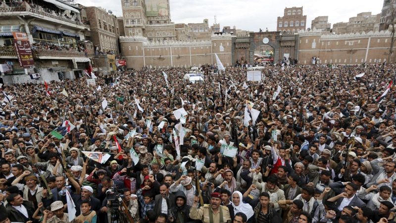 الشعب اليمني احتشد في صنعاء: لن نقبل بالهيمنة الأمريكية