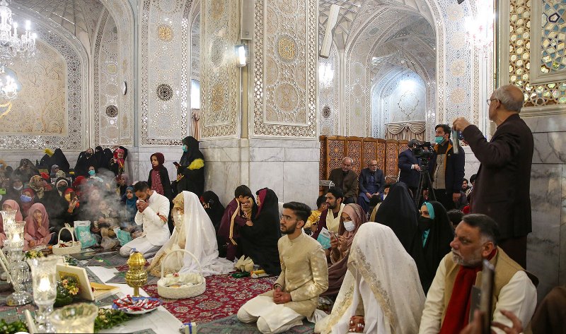 عقد قران زوجين من الجنسيتين الهندية والباكستانية في الحرم الرضوي المطهر  