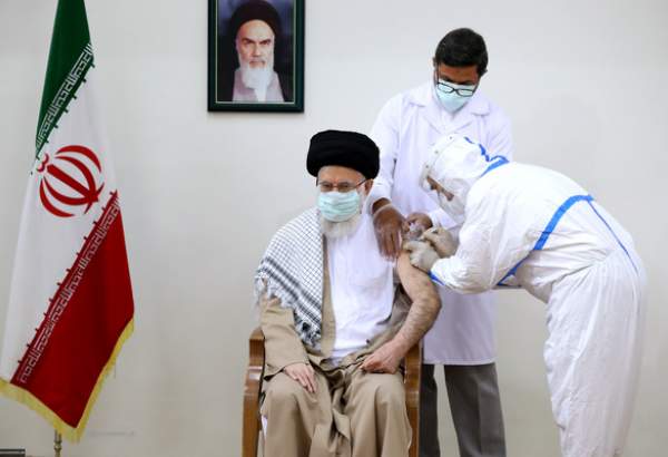 رهبر معظم انقلاب اسلامی دز سوم واکسن کرونا را دریافت کرده‌اند
