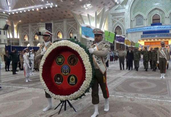 Armed forces’ commanders renew allegiance with Imam Khomeini’s ideals