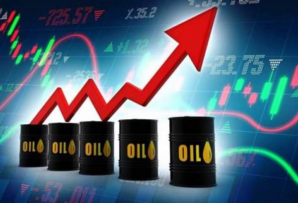 التوتر بين روسيا واوكرانيا قد يرفع سعر النفط الى 100 دولار