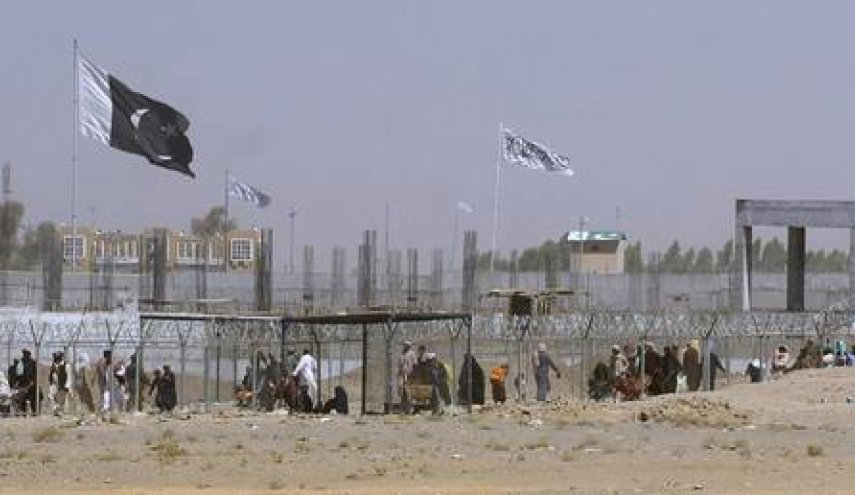 "طالبان": لم نسمح لباكستان بإكمال بناء السياج الحدودي