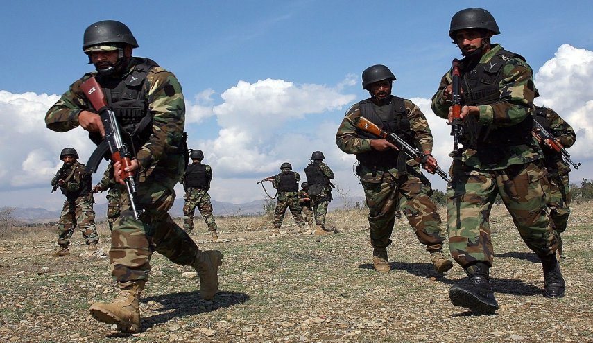 مقتل جندي باكستاني و5 من عناصر "طالبان باكستان" في اشتباكات حدودية