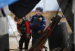 Hundreds of Iraqi refugees return home from Syria