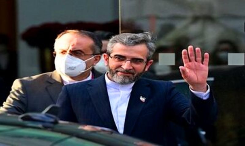 كبير المفاوضين الايرانيين يغادر مساء الجمعة  فيينا