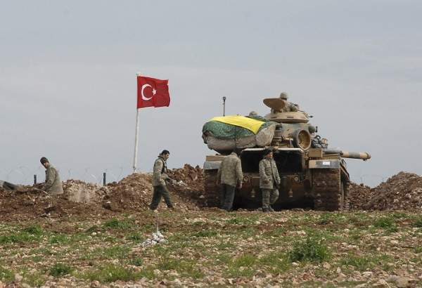 Les attaques contre les positions turques vont continuer
