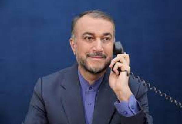 Iranian FM extends congratulation to Georgia over National Day