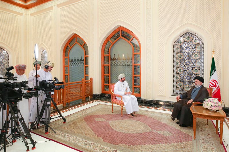 الرئيس الايراني: زيارتي إلى سلطنة عمان نقطة تحول للرقي بالتعاون بين البلدين