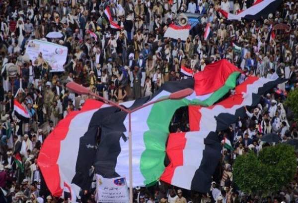 تظاهرات گسترده مردم یمن در سالروز مبارزه با استکبار