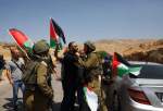 Israeli occupation forces detain 18 Palestinians in the occupied territories