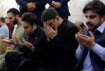 Le premier ministre pakistanais visite et prie au mausolée du vénéré Imam Reza à Meched  