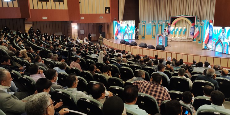 آغاز اجلاسیه نخستین کنگره ملی شهدای عشایر کشور در شهرکرد