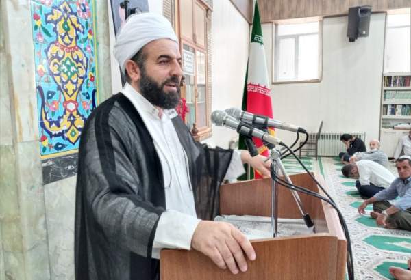 کنگره عظیم حج سبب اتحاد و احساس مسئولیت در نزد مسلمانان می‌شود
