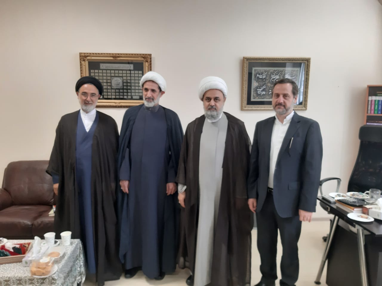 Huj. Shahriari visits Ibn Sina Foundation in Moscow (photo)  <img src="/images/picture_icon.png" width="13" height="13" border="0" align="top">