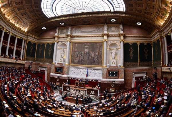 French MPs endorse draft resolution in support of Palestinians