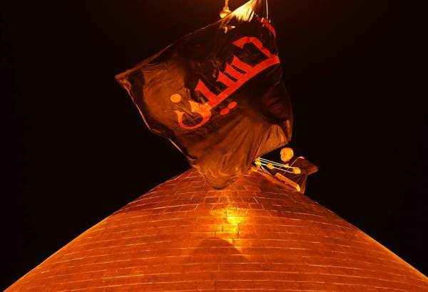 Black flag of Muharram hoisted on top of Hazrat Abbas shrine (video)  