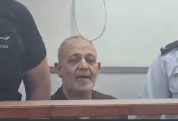 صہیونی عدالت میں اسلامی جہاد کے سینئر رہنما "بسام السعدی" کی پہلی تصاویر کی نشریات