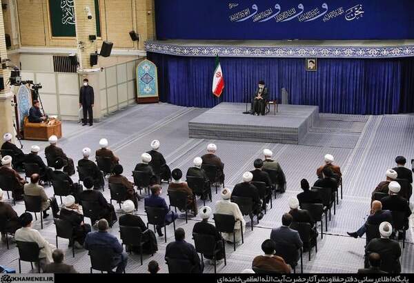 Confronting arrogance, honor of Iran, Shia Muslims