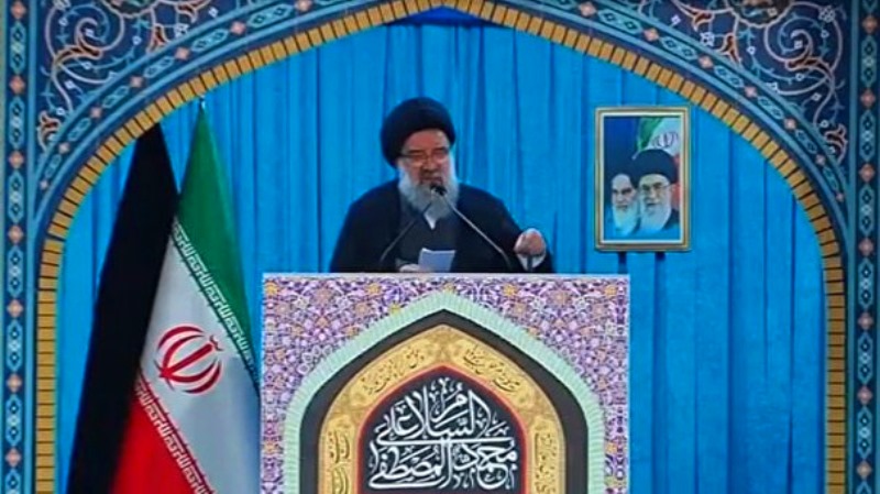 آية الله خاتمي : أميركا التي تريد فرض العزلة على ايران انقلب السحر عليها