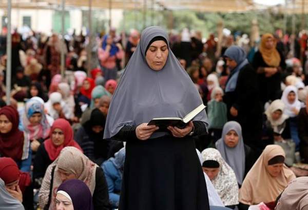 Thousands of Palestinians attended Friday prayer in Al-Aqsa Mosque