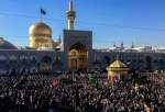 لاکھوں عزادراوں امام علی رضا ؑ کی شہادت پر مشہد مقدس میں جمع
