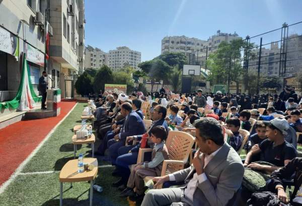 دمشق میں امام خمینی (رہ) اسکول میں نئے تعلیمی سال کا آغاز
