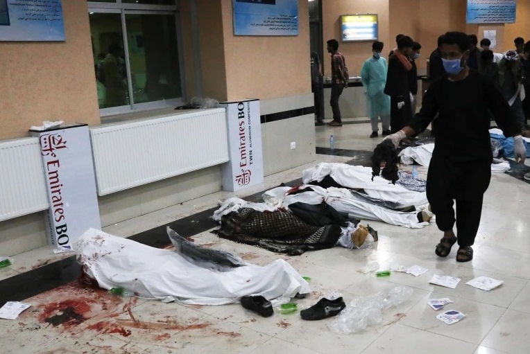 تفجير انتحاري في كابول يسفر عن عدد كبير من القتلى والجرحى