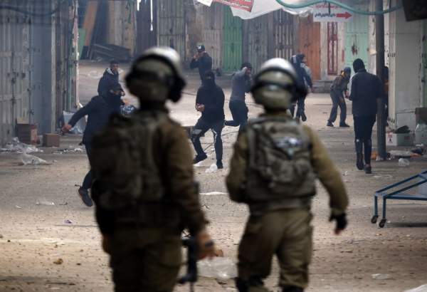 Israeli forces clash with Palestinian protesters against Nablus siege