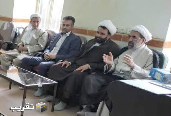 اعضای شورای روحانیت و افتاء باید در شهرستان ها محور باشند