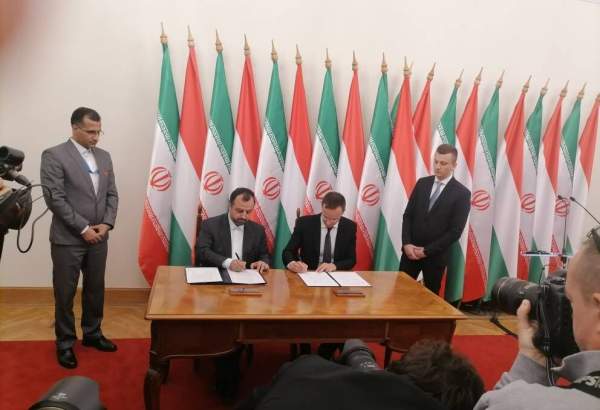 سند همکاری ایران و مجارستان امضا شد