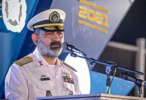 ایران کی بحریہ کو نئے حملہ آور ہیلی کاپٹر، ڈرون سے لیس کیا جائے گا