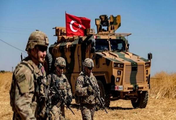 Artillery shells hit Turkish base in northern Syria