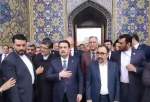 تشرف نخست وزیر عراق به حرم مطهر امام رضا (ع)  
