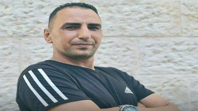 استشهاد مواطن فلسطيني برصاص الاحتلال في قلنديا بعد محاولته الدفاع عن نجله