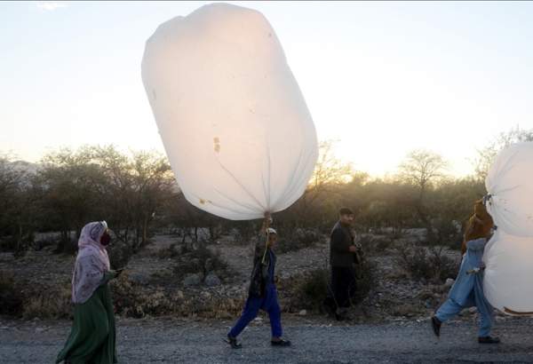 People in Pakistan risk their lives by using plastic bags filled with natural gas